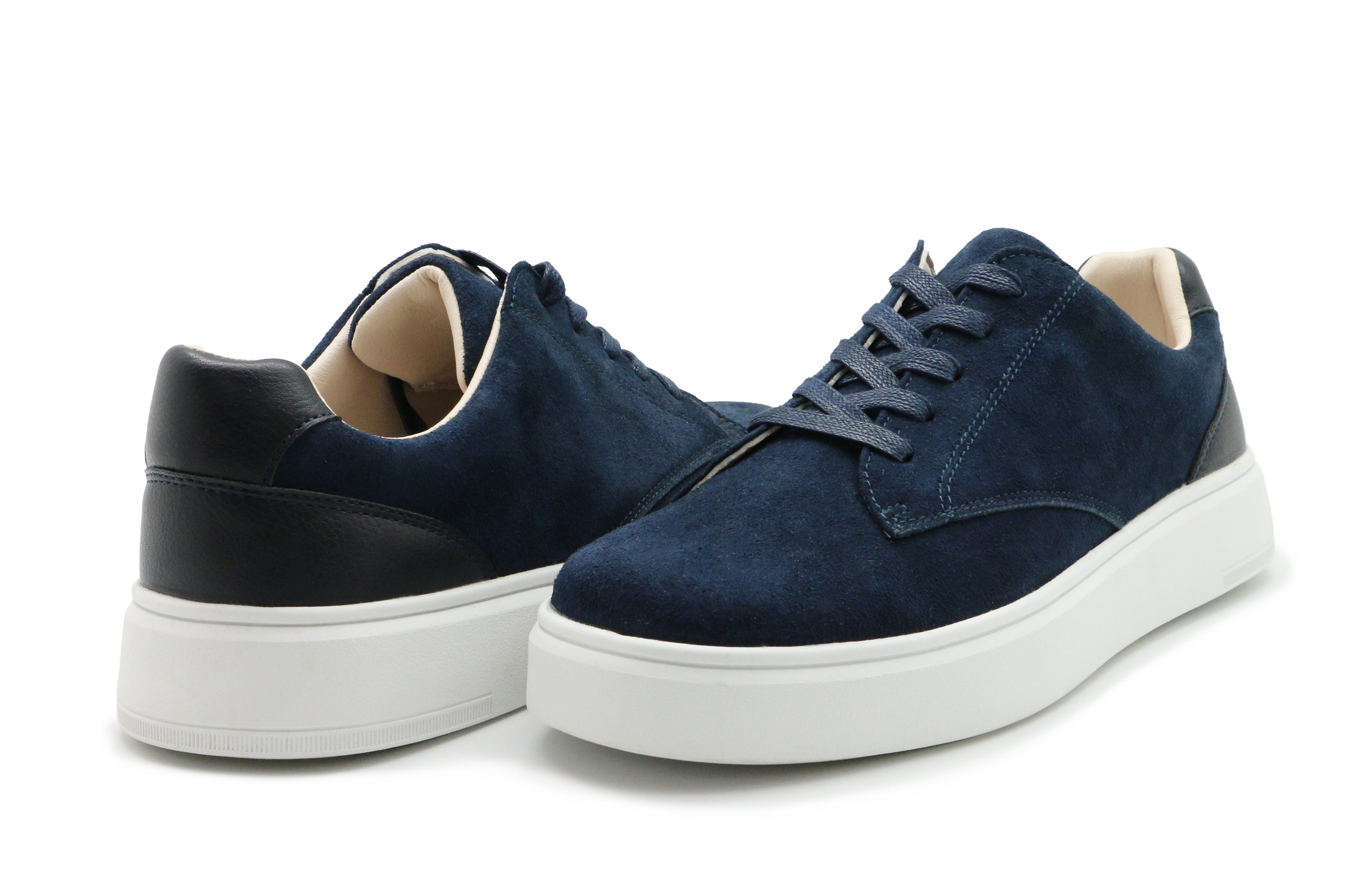 Evora Navy Sneaker